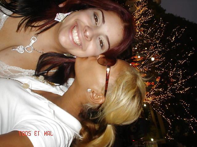 25P Interracial Lesbian Couple