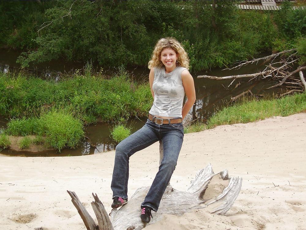 23P Amateur Susanne give me a blowjob