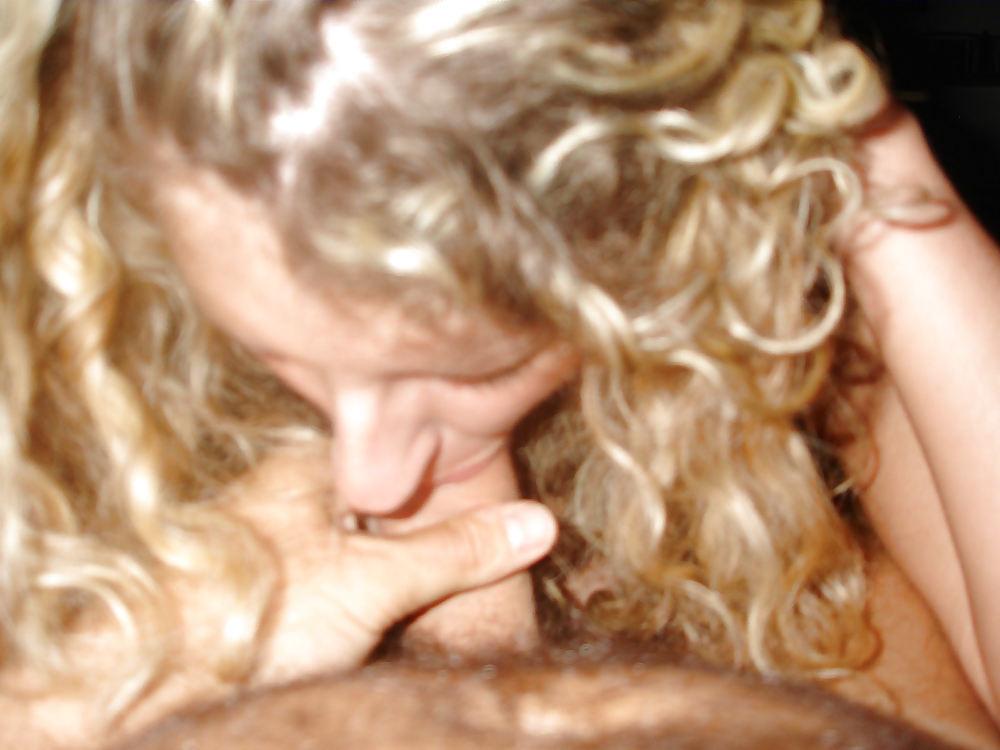 23P Amateur Susanne give me a blowjob
