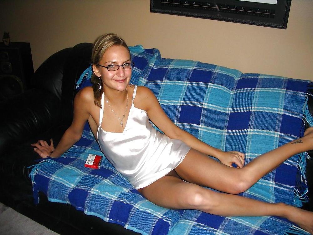 25P Amateur Sluts Homemade Shots 3