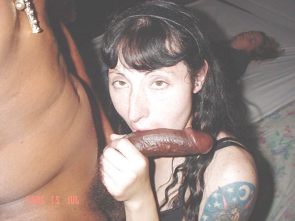 25P White Mamas vs. Black Cock