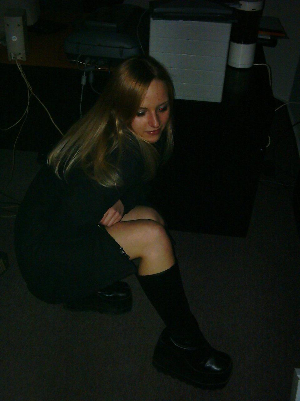 16P Cute blonde amateur at home and office