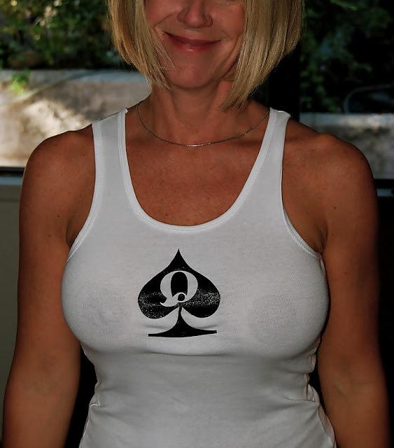 25P MILFS SHOWING THEIR PREFERENCE FOR THE BBC 8