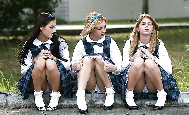 11P The Beauty of Amateur Teens in Socks
