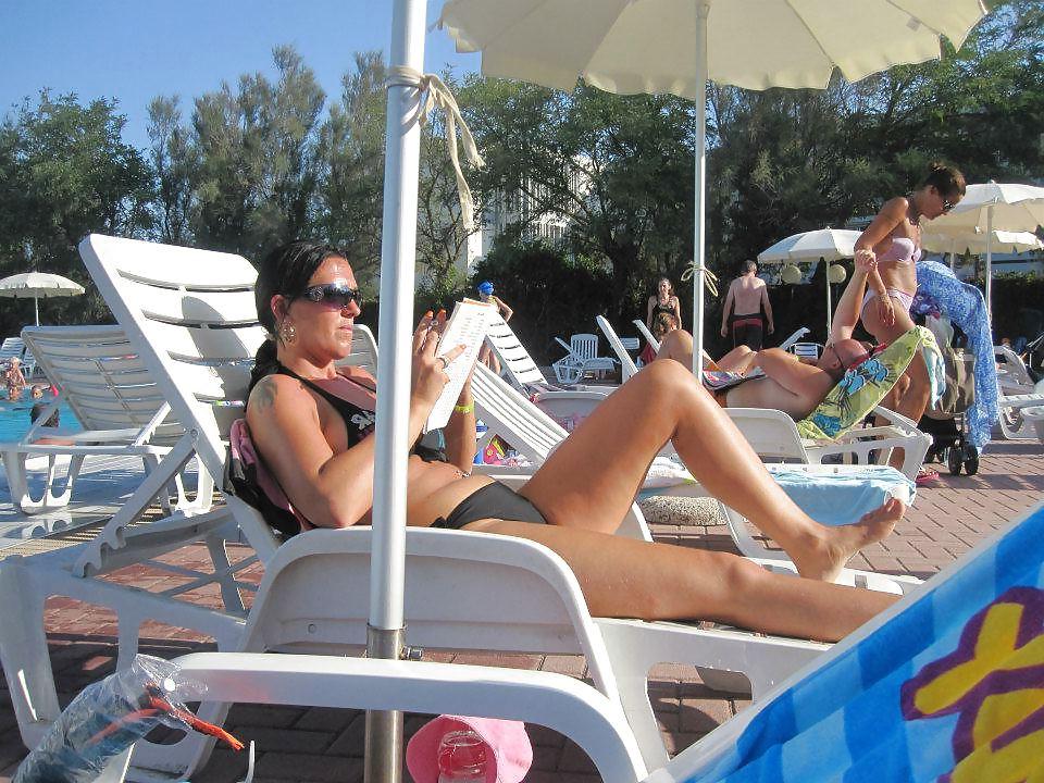 25P Slutty Dutch amateur mom strips public