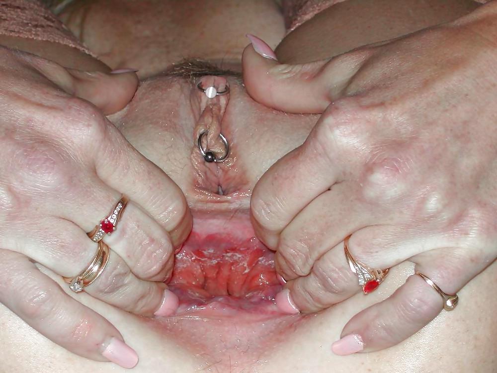 25P Horny Wife Preparing For Black Cock