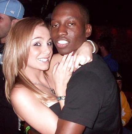 25P YOUNG WHITES BBC OWNED GIRLS AT CLUBS