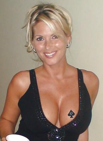 25P MILFS ZEIGEN IHRE VORLIEBE FÜR DIE BBC