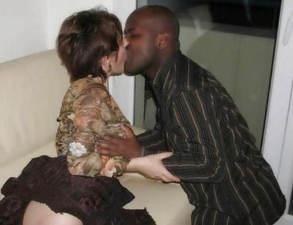 25P Interaccial couples