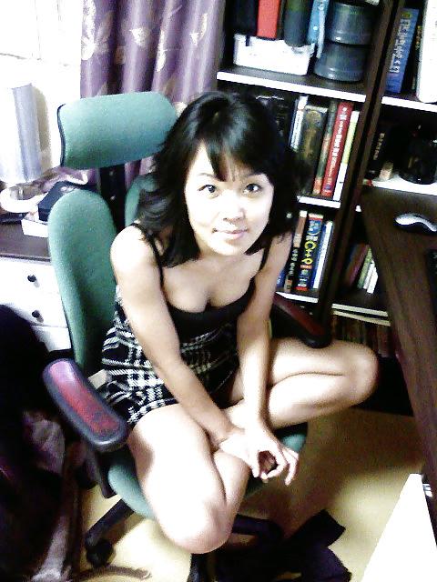 20P The Beauty of Amateur Korean Honeymoon Pics