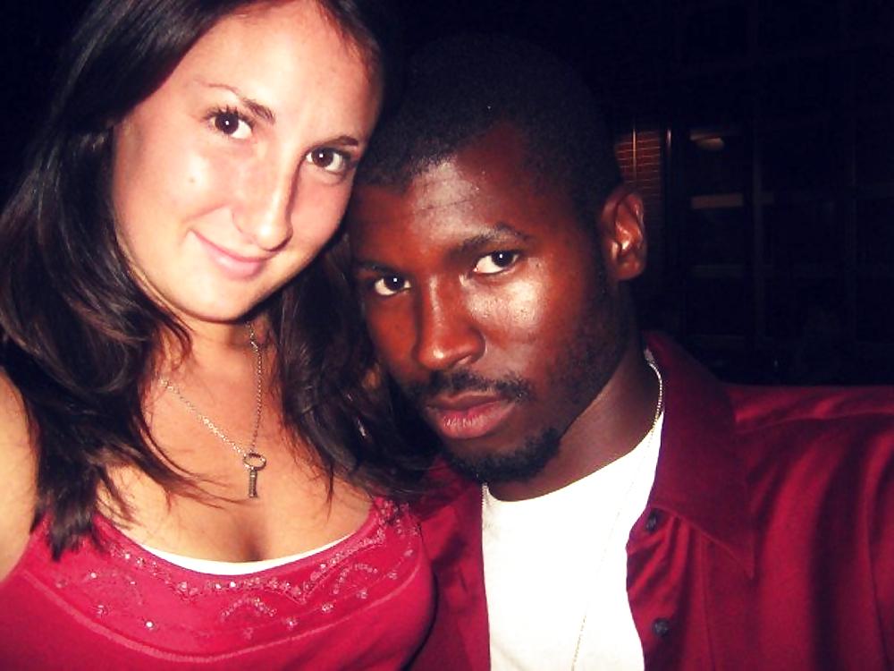 25P Hotwives on Dates