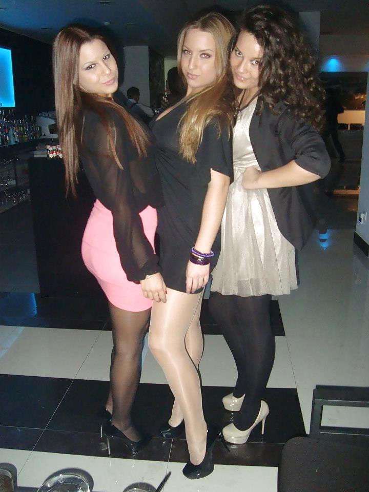 25P Amateur Pantyhose Girls