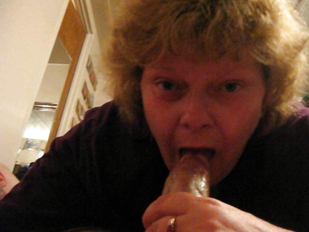7P Amateur wife blowjob