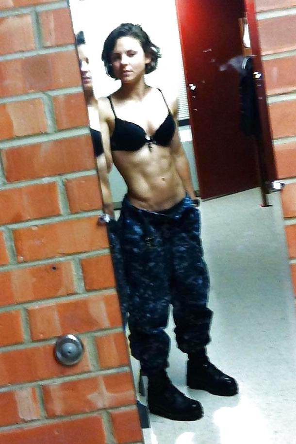 23P Fit sexy amateur