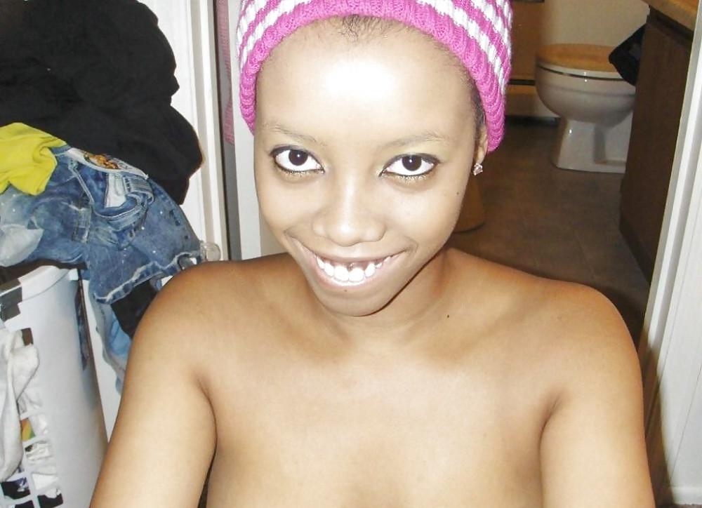 25P Amateur Ebony Sucks a White Cock