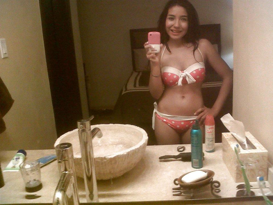 20P Young amateur bikini sluts 3