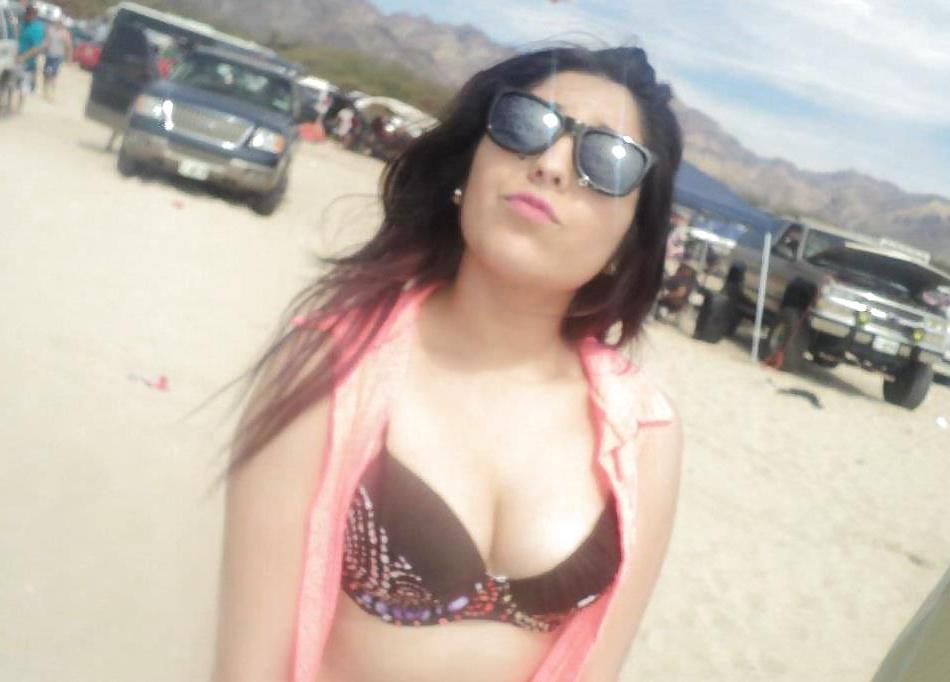 19P Young amateur bikini sluts 2