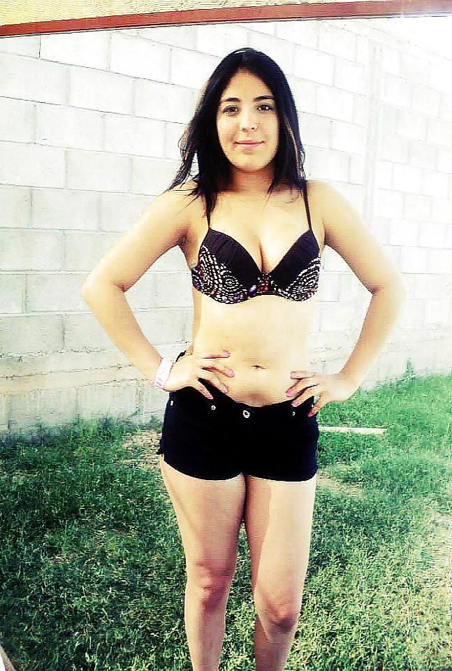 19P Young amateur bikini sluts 2