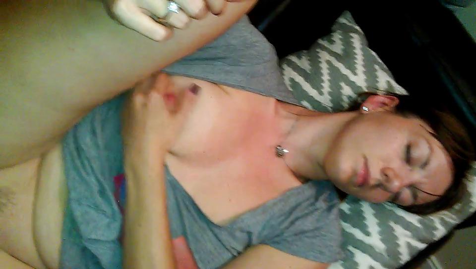 23P Wife Posing and Fucking BBC in T-Shirt