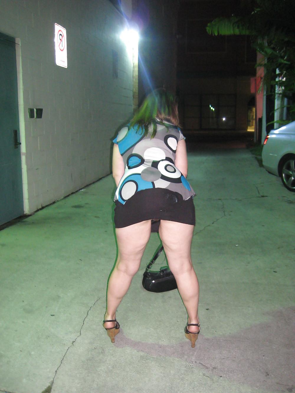 21P White Hoe
