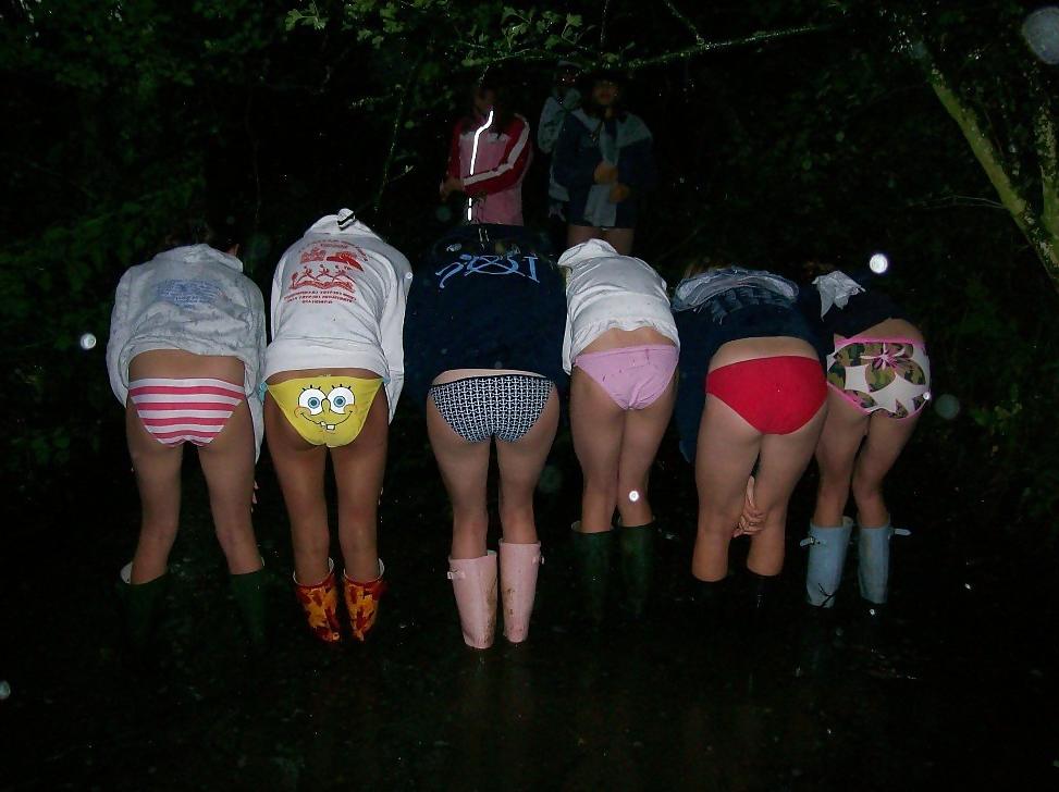 13P Amateur Teens In Panties