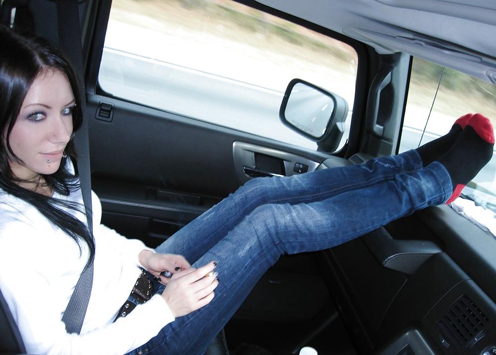 25P Some Images of  AMATEUR Teens in jean (Mixed)