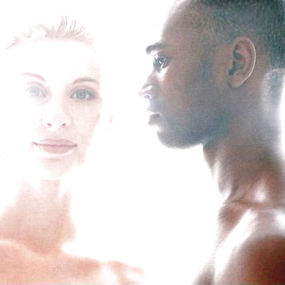 25P More Black Men & White Women