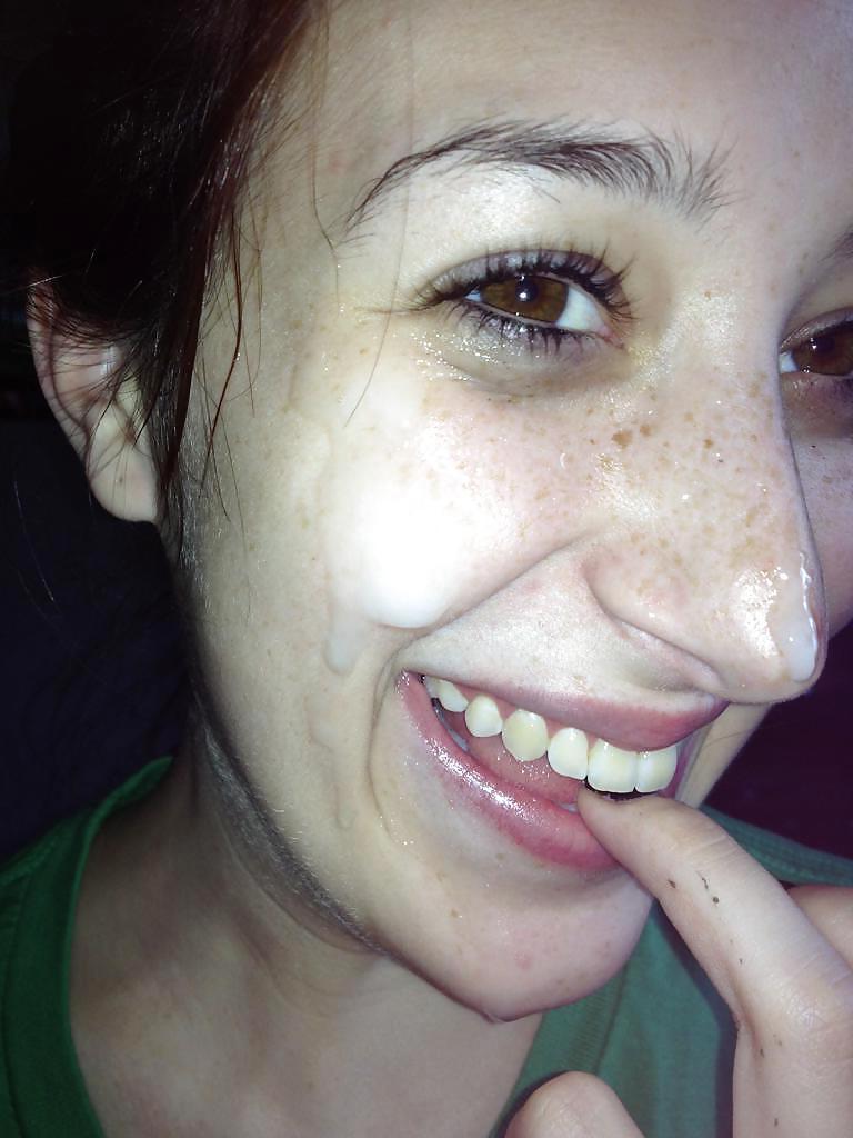 14P Amateur Brunette Blowjob