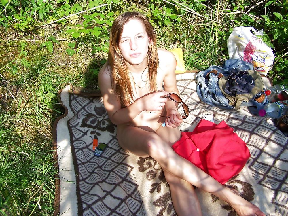 23P Sweet Amateur-Teen in Public