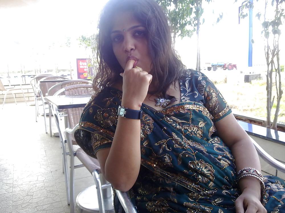 25P Indian wife pics