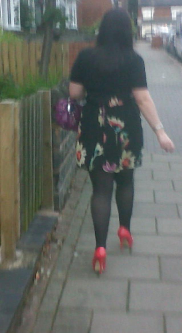 25P Celebs n amateur in tights