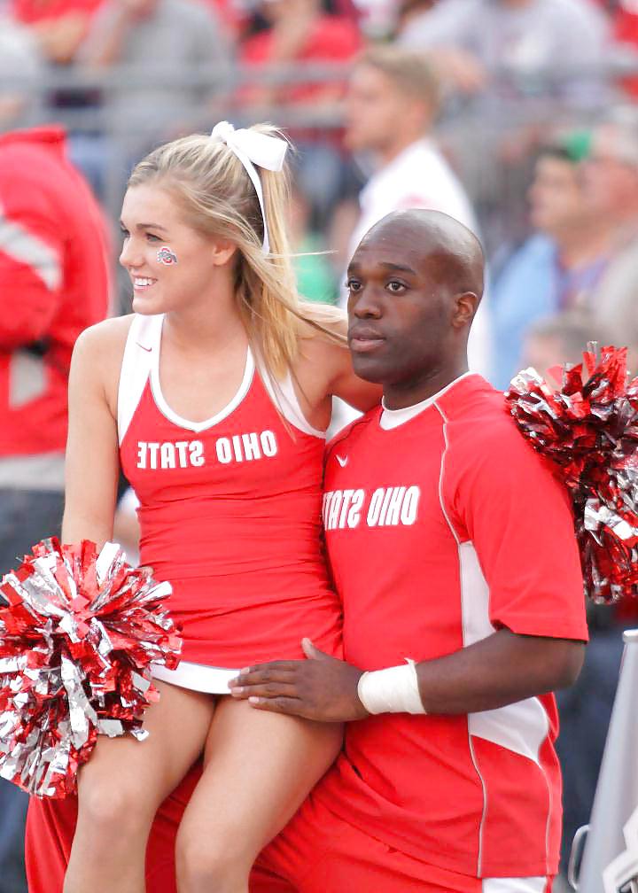 22P White Women Looking for Nigga Cock 2