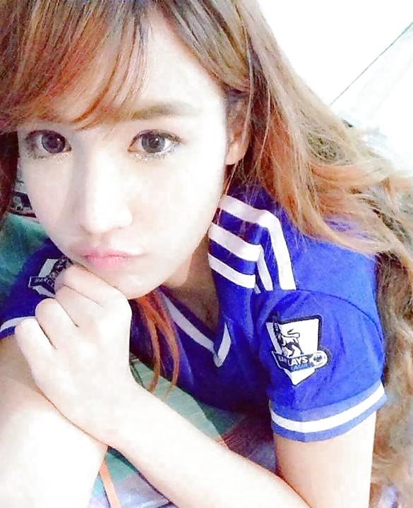 25P Amateur Self Shot In Football Shirts Thai