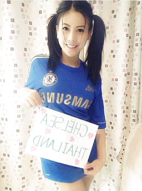 25P Amateur Self Shot In Football Shirts Thai
