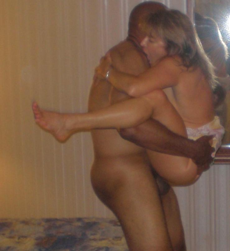 24P Mature swinger