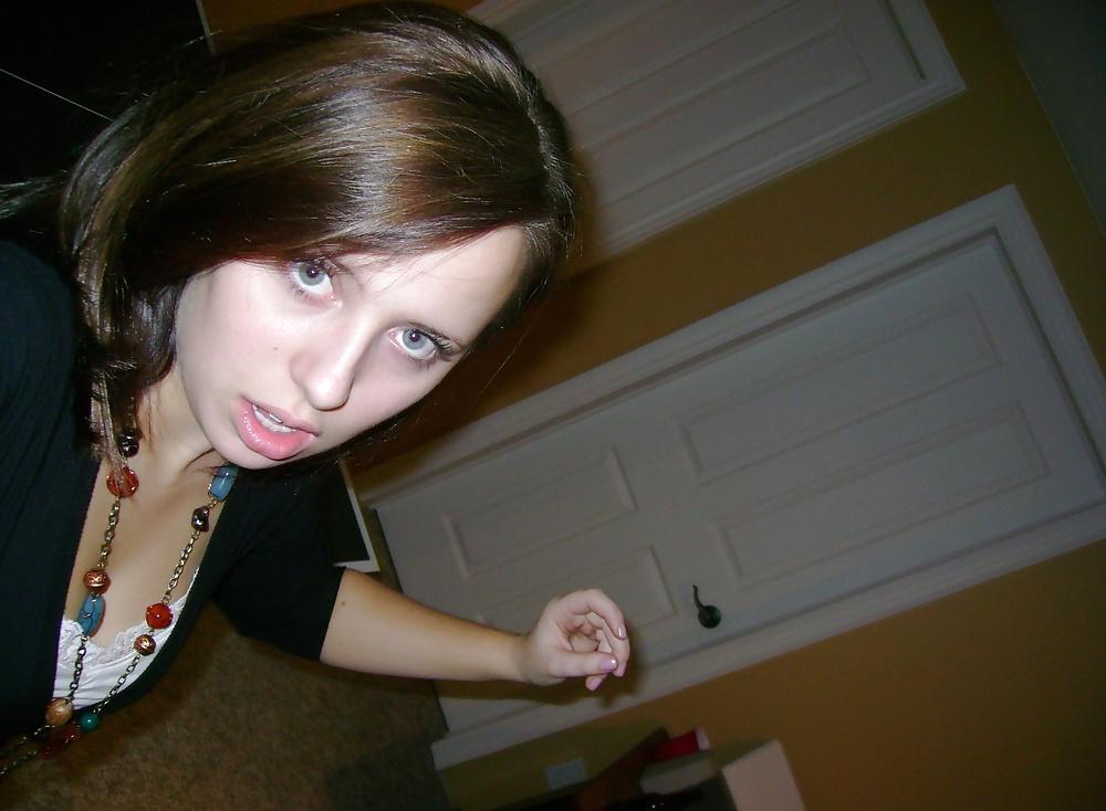20P Sexy Amateur Cute Teen Blowjob & More