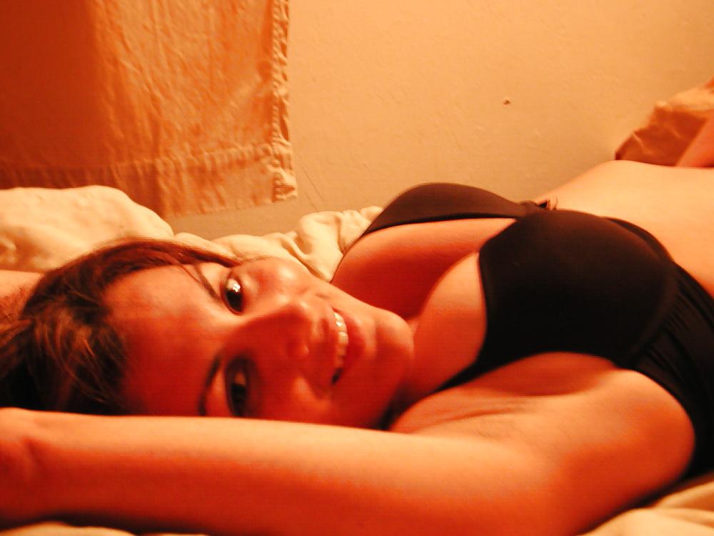25P Amateur Model in Black Lingerie