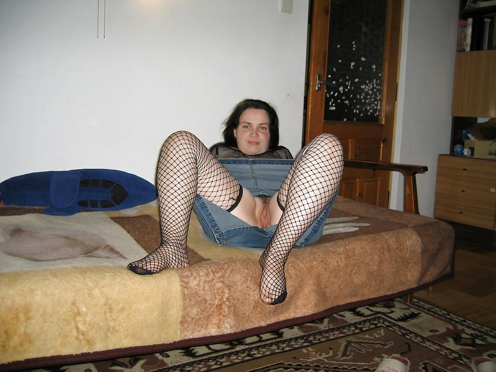 25P Amateur in Nylons