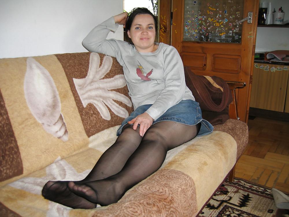 25P Amateur in Nylons