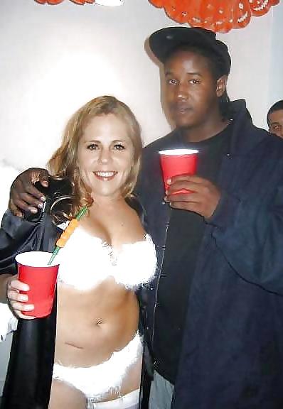 25P White Slut for tonight (31)