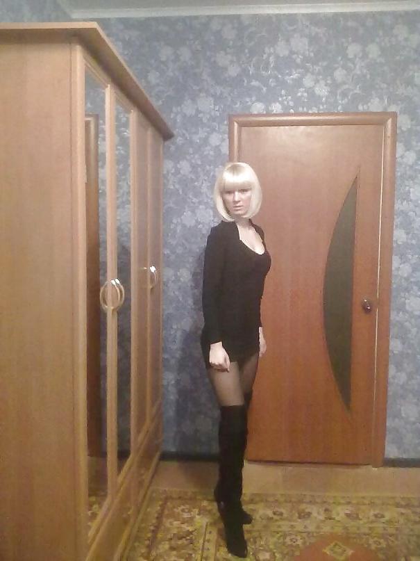 25P Real Amateur Russian Ladies in Nylons