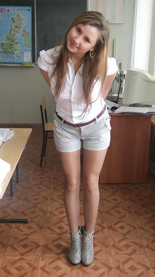 25P Real Amateur Russian Ladies in Nylons