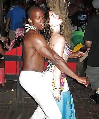 25P White Slut for tonight (23)