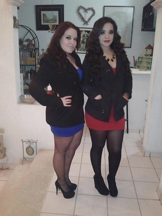 25P Amateur in pantyhose