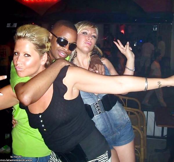 14P INTERRACIAL GROUPIES II