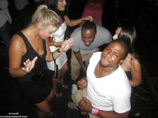 14P INTERRACIAL GROUPIES II