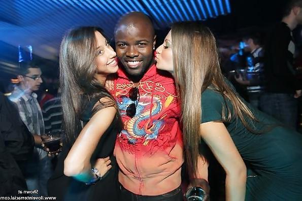 14P INTERRACIAL GROUPIES II