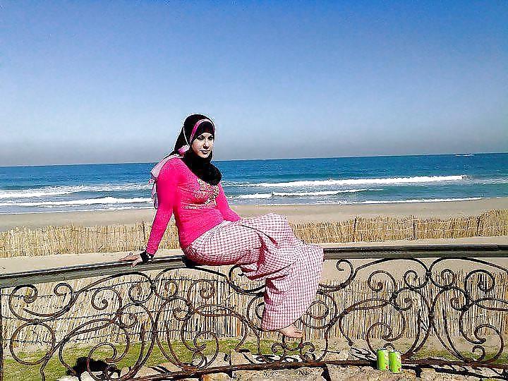 13P Arab.Hijab.Beurette 8