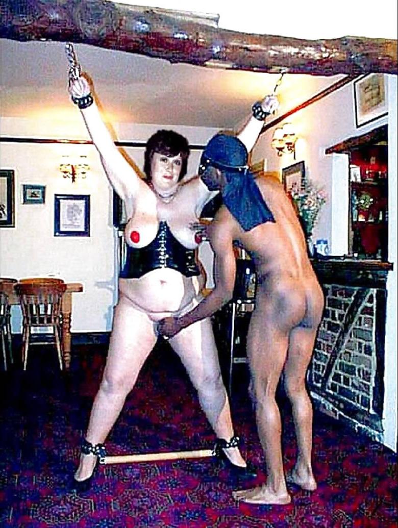 25P Wifes & Girlfriends Posing With Their Black Lovers 13