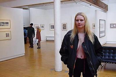 18P Blonde amateur Kim posing and masturbating